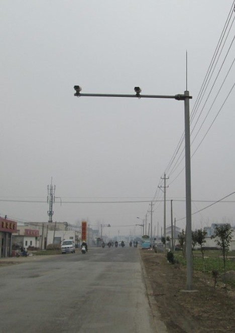 菲尼特監控立桿