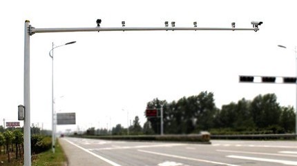 四川監控桿采購