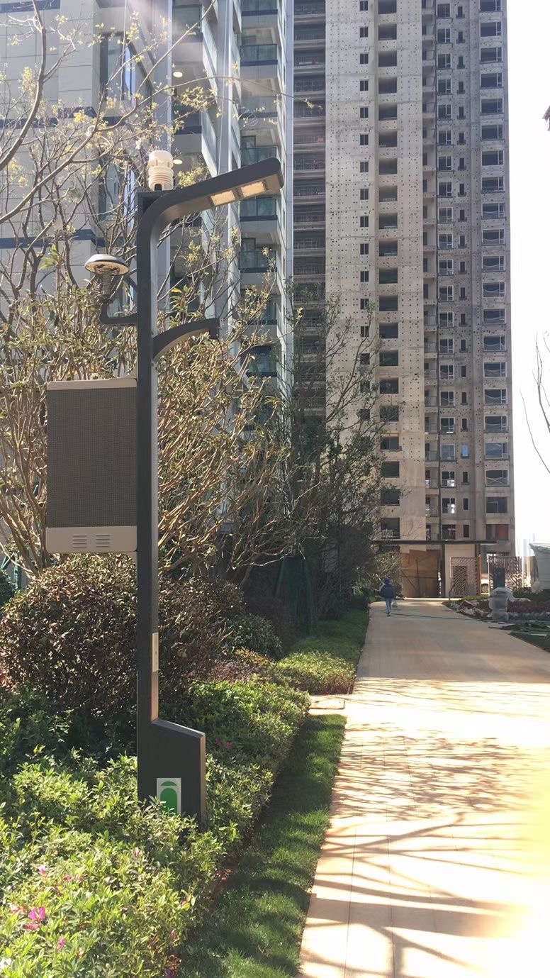 菲尼特智慧路燈