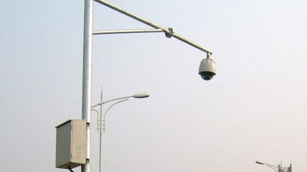 成都哪里可以定制監控桿