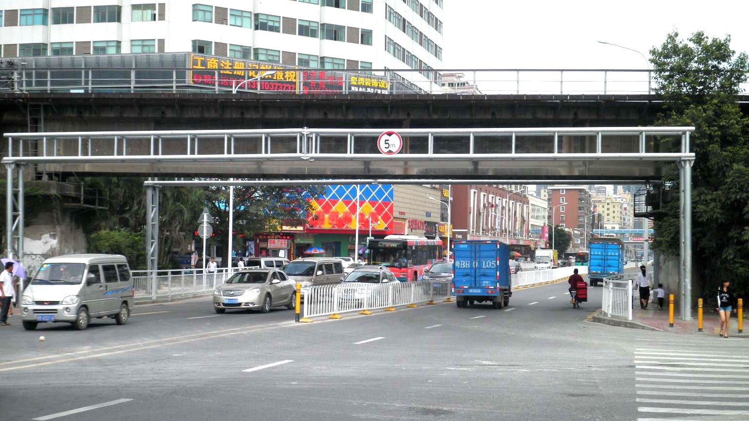 成都龍門架廠家哪家好