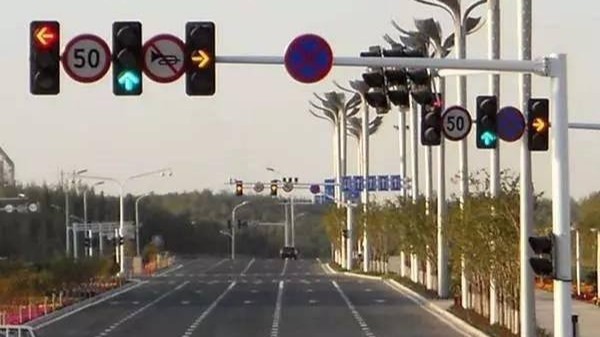 四川交通路燈桿廠家報價貴嗎